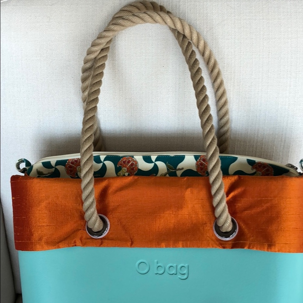 XL O Bag with two new sets of liners and Straps